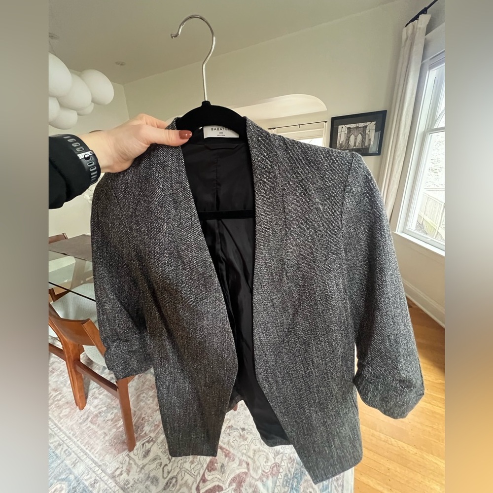 Aritzia Babaton Power Blazer - mottled grey - size 00 - Picture 3 of 6